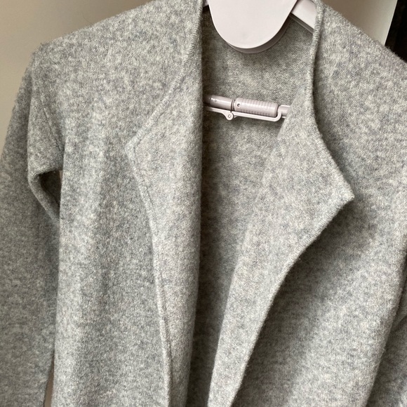 Barbaton grey cardigan excellent used condition - Picture 4 of 6